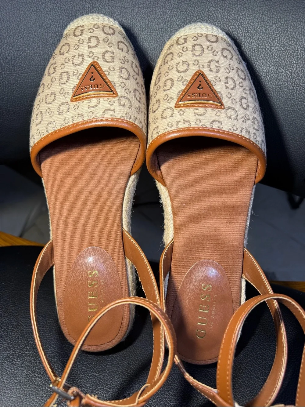 GUESS Tan Logo Espadrille Sandals with Ankle Strap Sz 10M box